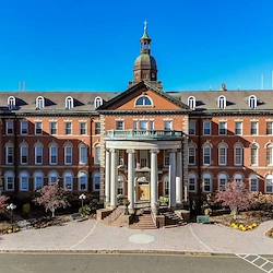 Image of AVIVA West Hartford (2)