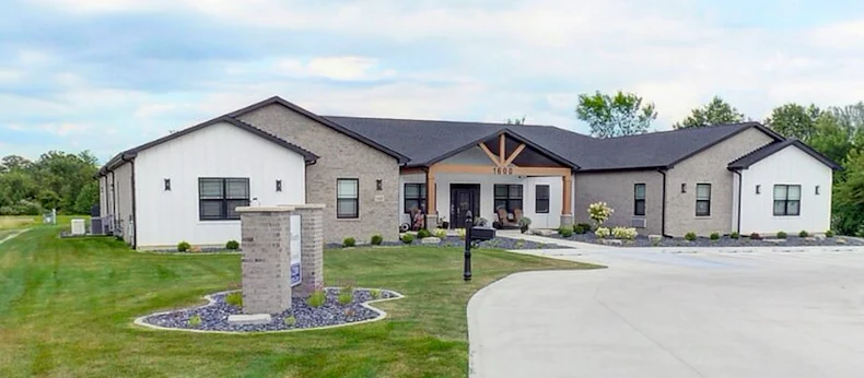 Image of Two Hearts Homes Crown Point (3)