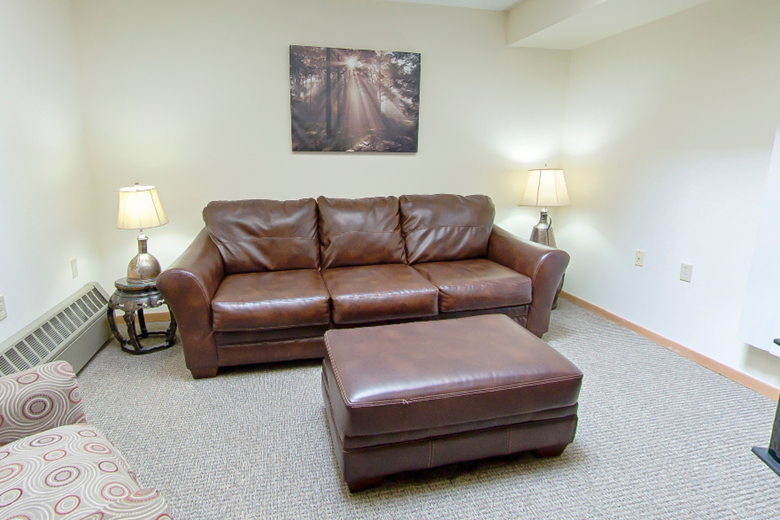 Image of Eventide Heartland Court Apartments (7)