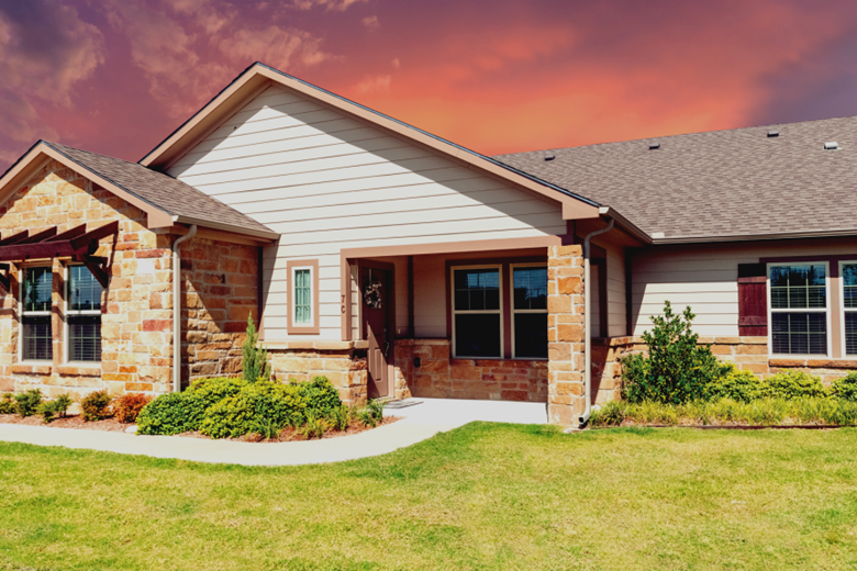 Image of Emerald Cottages of Waco (1)