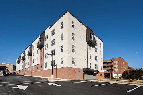 Image of 1528 West Apartments (3)