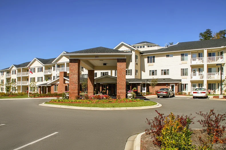 Image of Holiday Crescent Heights (1)