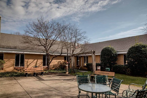 Image of Shady Grove Nursing And Rehabilitation Center (2)