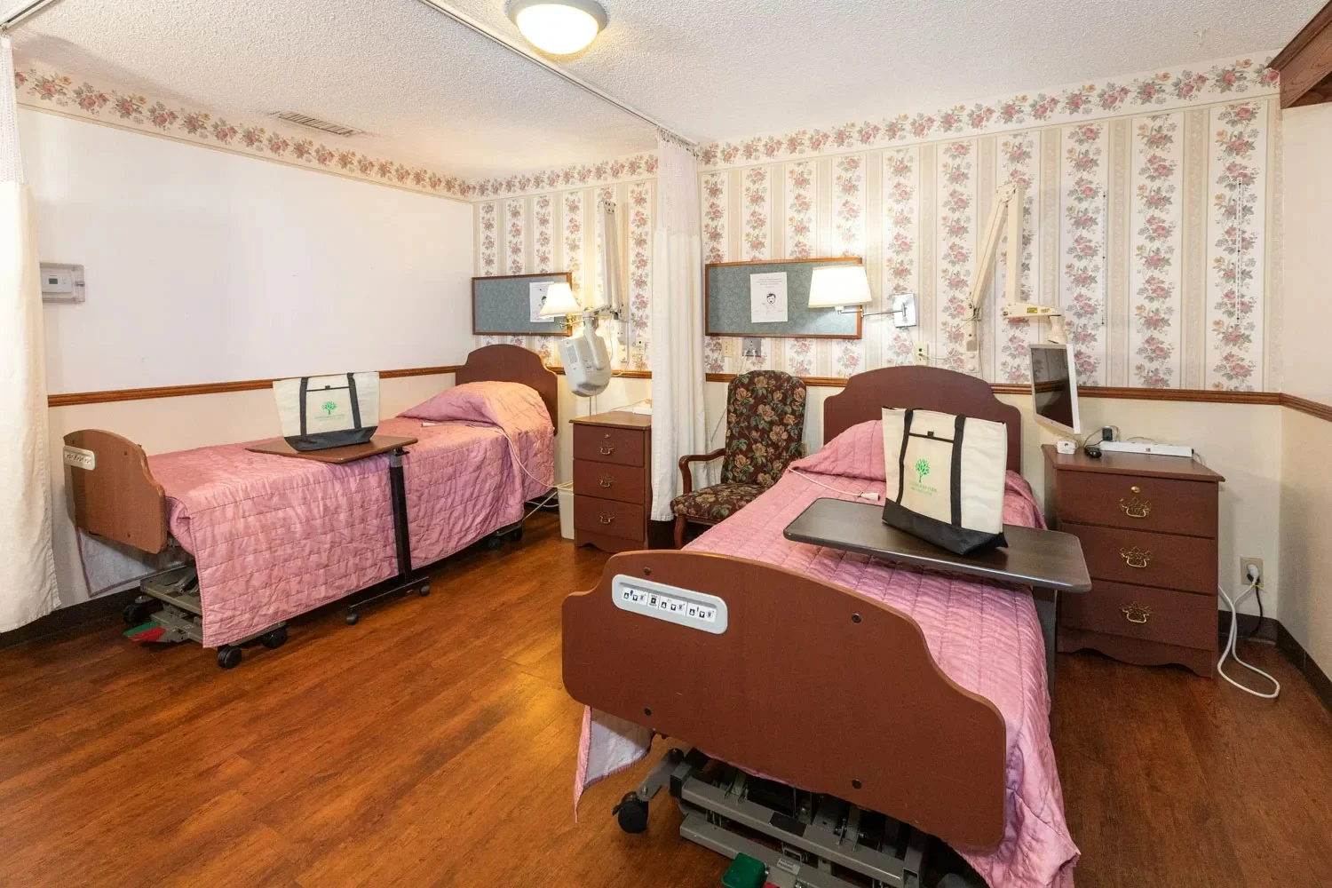 Image of Chatsworth Park Health Care Center (7)