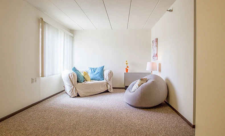 Image of North Avenue Tower (7)