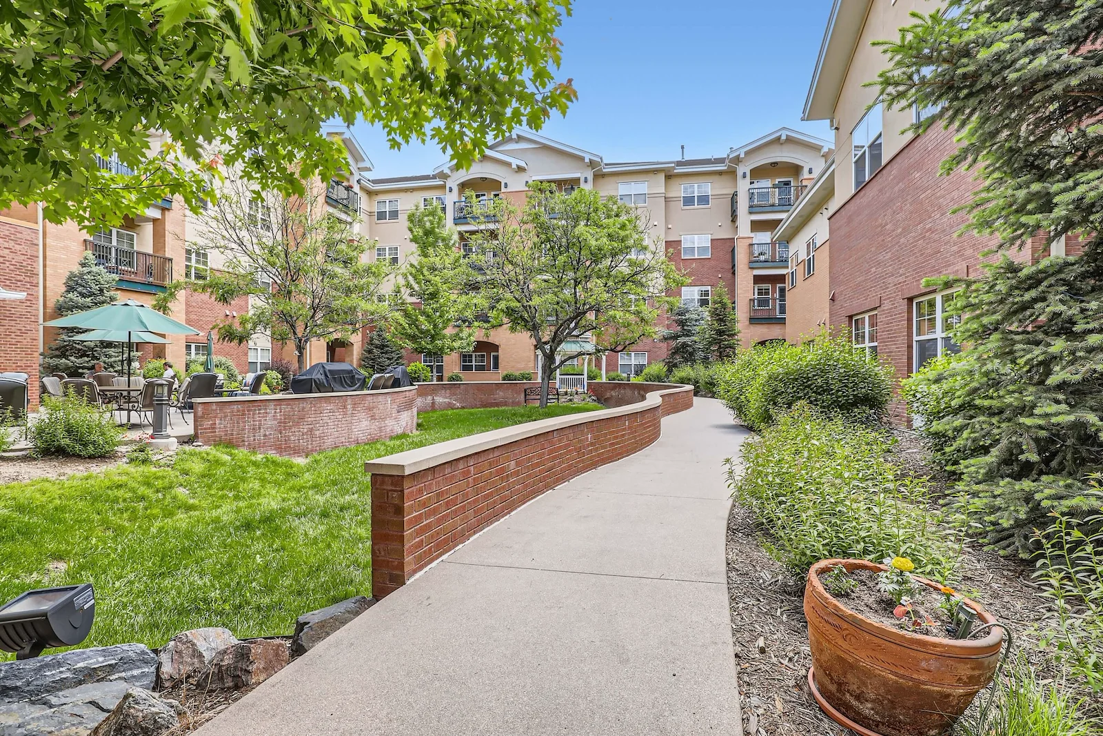 Image of Clermont Park Senior Living (1)
