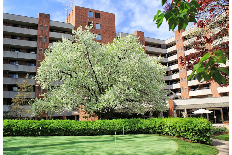 Image of Roland Park Place (1)
