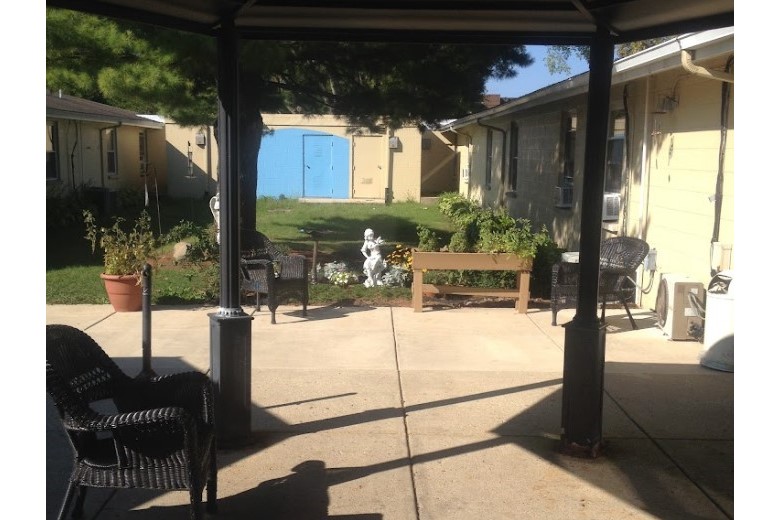 Image of South Elgin Rehab & Health Care (2)