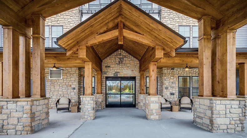 Image of Everlan of Hixson (1)