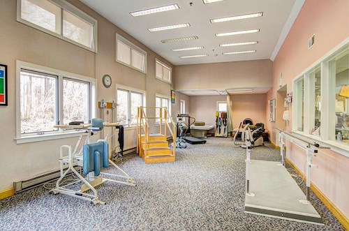 Image of Autumn Lake Healthcare At Chevy Chase (2)