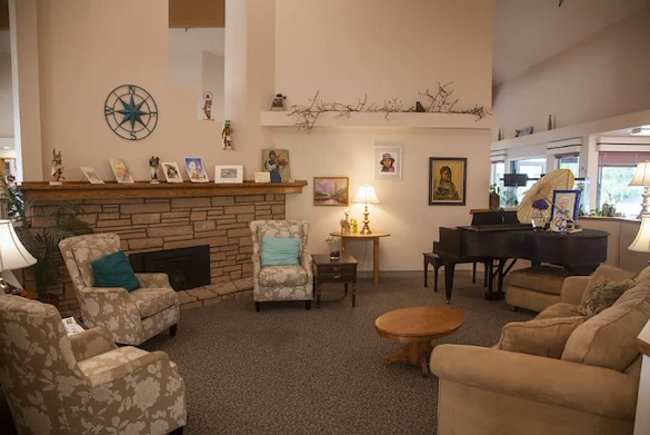 Image of Cap Sante Court Community (7)