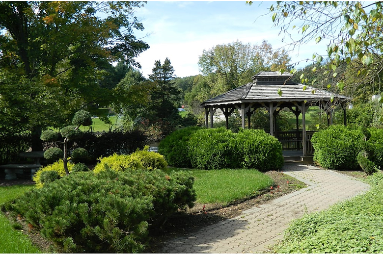 Image of East Park Retirement Community (1)