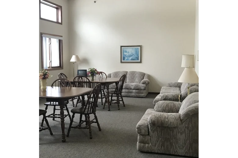 Image of Parkside Apartments (2)