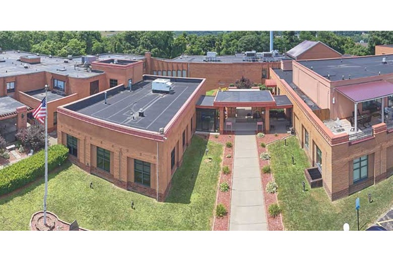 Image of Beechwood Court at Lafayette Manor (5)