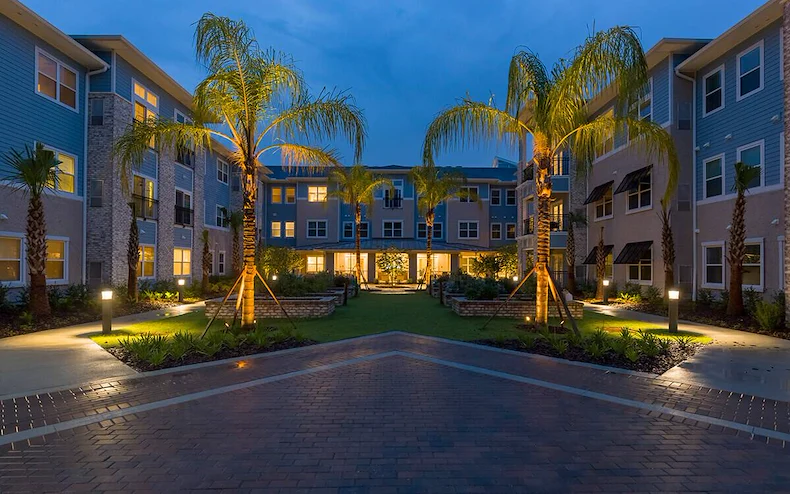 Image of HarborChase of Mandarin (2)