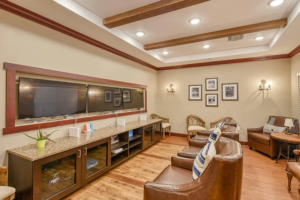 Anthem Lakes, senior living community offering independent living, assisted living, and memory care in Jacksonville, FL, movie theatre