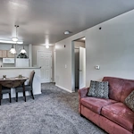 Image of Lockwood of Waterford (4)