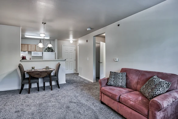 Image of Lockwood of Waterford (4)