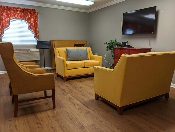 Image of Dogwood Plaza (2)