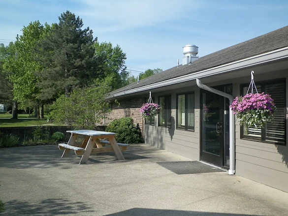 Image of Edinboro Manor (2)