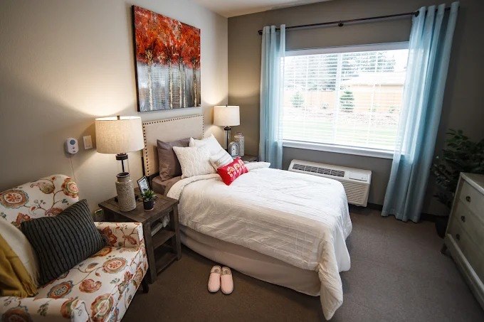 Fieldstone Memory Care of Silverdale bedroom