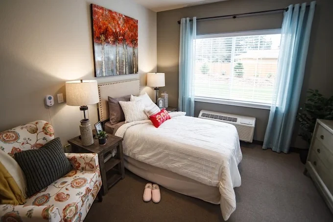 Fieldstone Memory Care of Silverdale bedroom