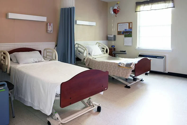 Image of Maple Grove Nursing & Rehab Center (8)