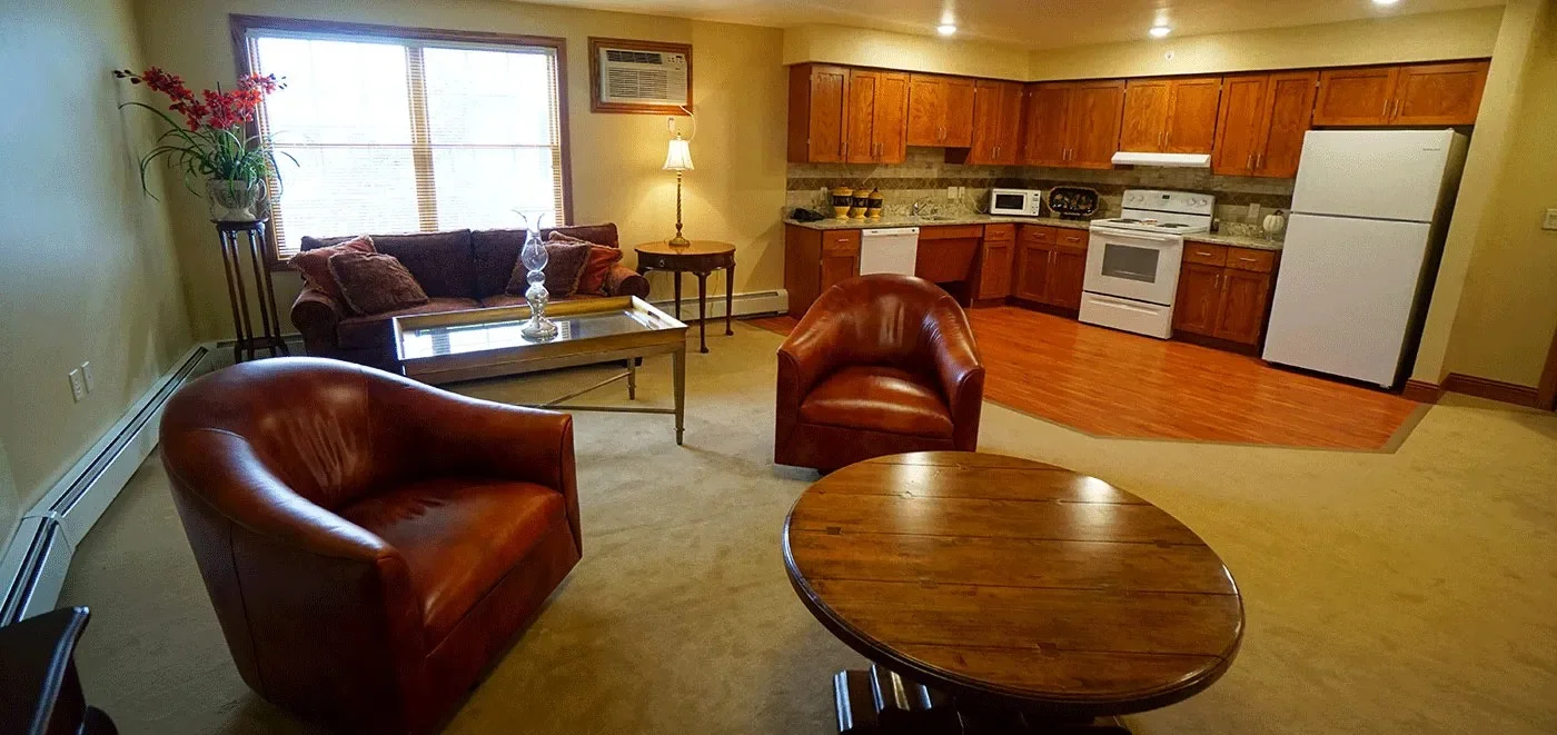 Image of Renaissance by Rennes - De Pere (6)