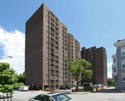 Image of Lakeview Tower (1)