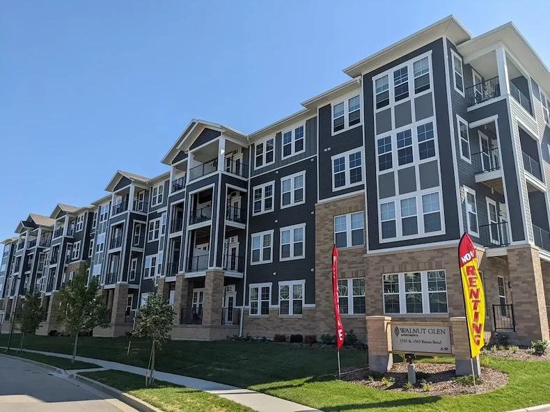 Image of Walnut Glen Senior Apartments (1)