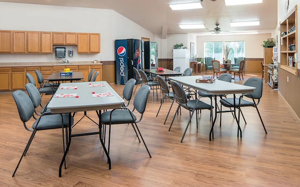Park Vista Retirement Living – Waupaca, WI, activity room
