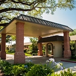 Image of Lady Of The Oaks Retirement Manor (2)