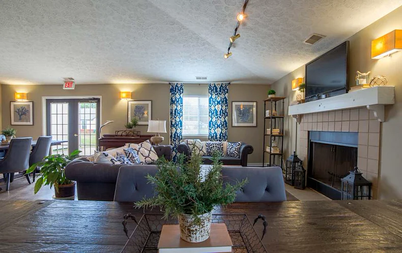 Image of Shady Oak Village Senior Living Apartments (3)