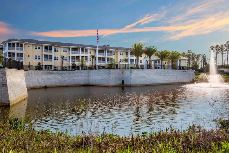 Image of The Summit of Winter Garden (1)