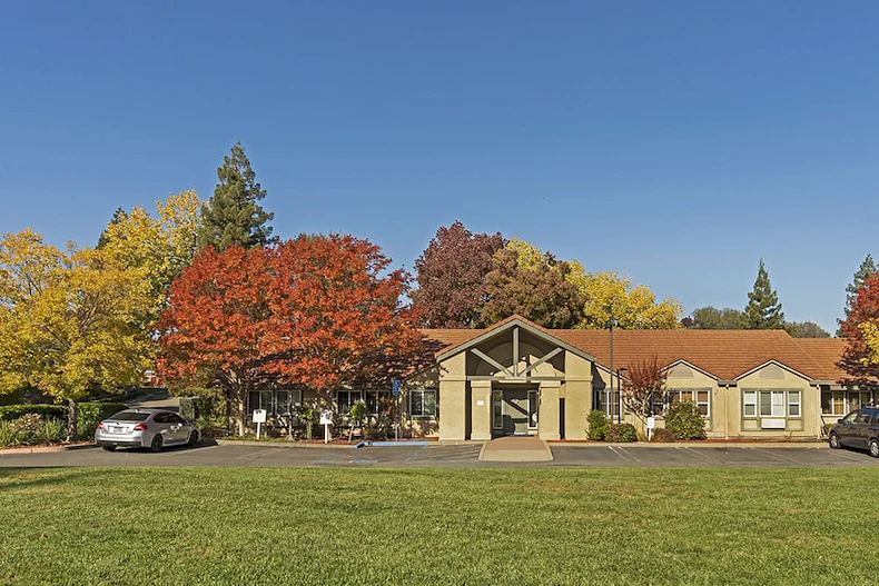 Image of Brookdale Roseville (1)