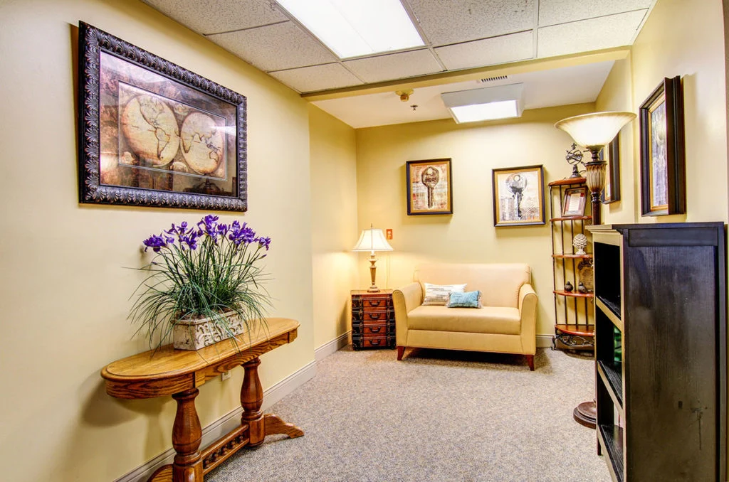 Image of Heisinger Bluffs Rehab and Health Center (8)