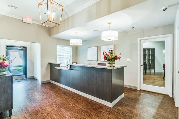 Image of Iris Memory Care of Turtle Creek (4)