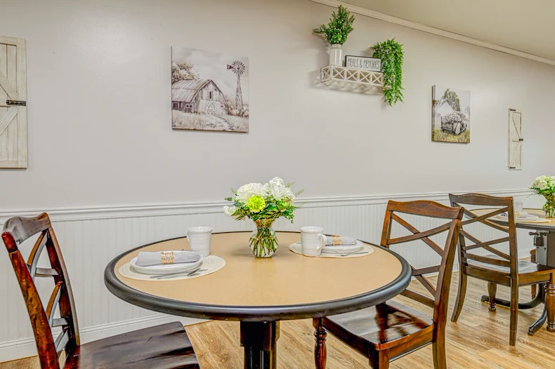 Image of Avantara Norton (3)