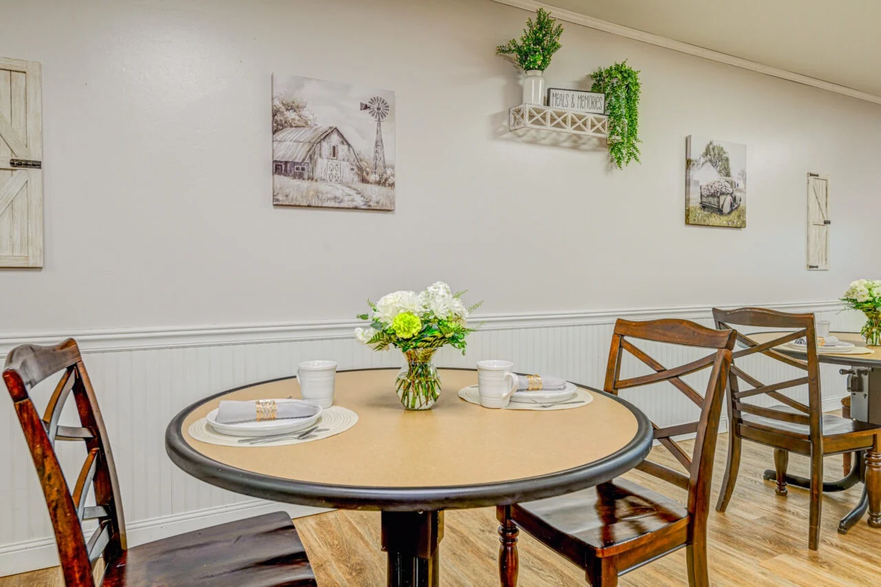 Image of Avantara Norton (3)