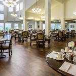 Image of Holiday Palmer Hills (2)