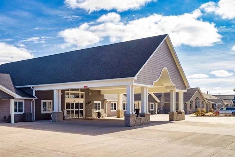 Image of Villas of Holly Brook & Reflections Pekin (1)