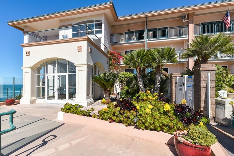 Image of White Sands La Jolla Health (1)