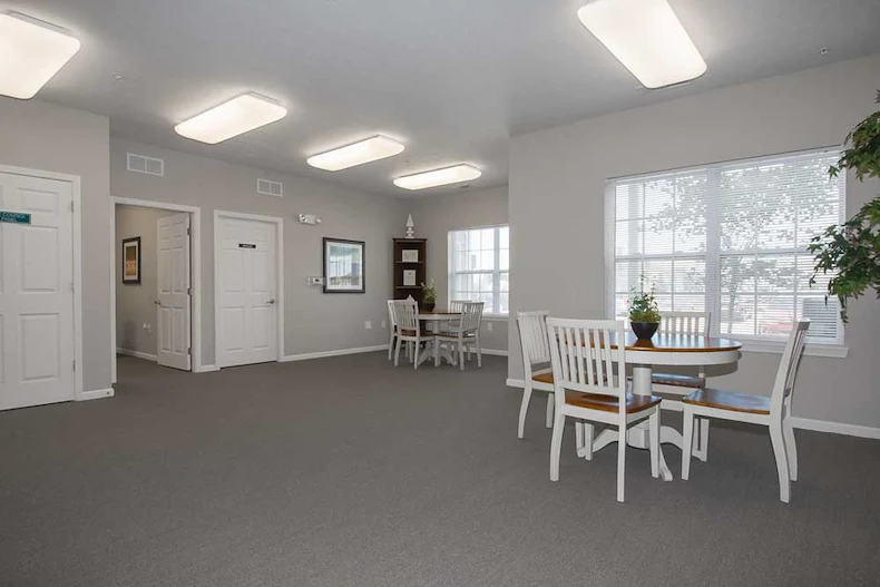 Image of Broadstone Pointe Apartments (4)