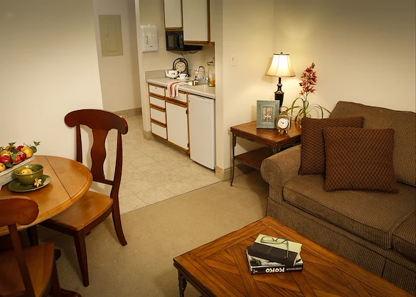 Image of Autumn View Gardens Creve Coeur (7)