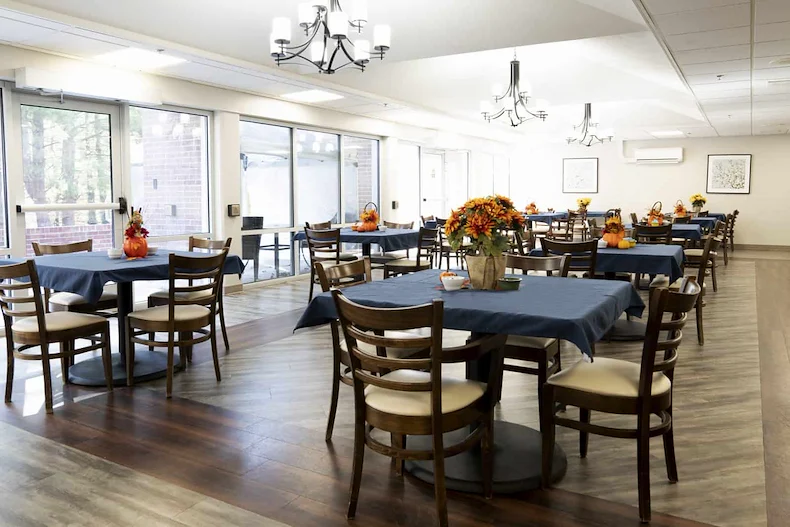 Image of Glenwood Healthcare Center (6)