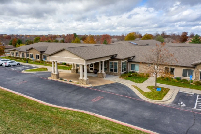 Image of Cedarhurst of Springfield, MO (1)