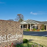 Image of Eiffel Gardens (1)