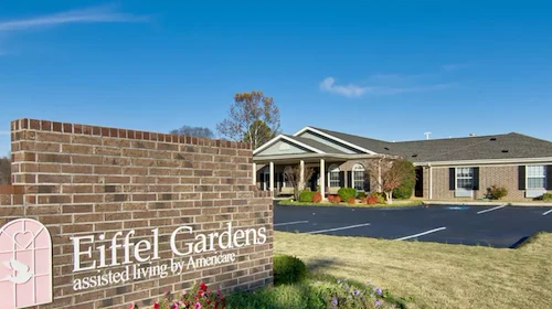 Image of Eiffel Gardens (1)