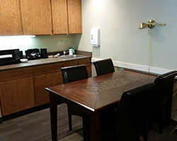 Image of 300 Main (3)