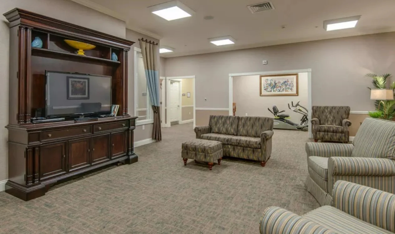 Image of South Breeze Senior Living (5)